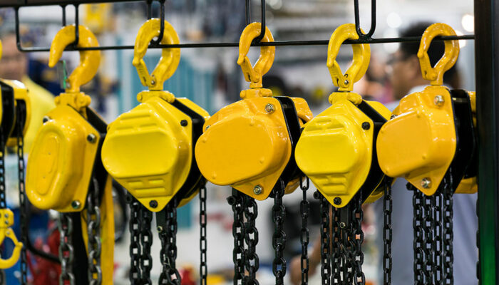 3 best hoist distributors in the market