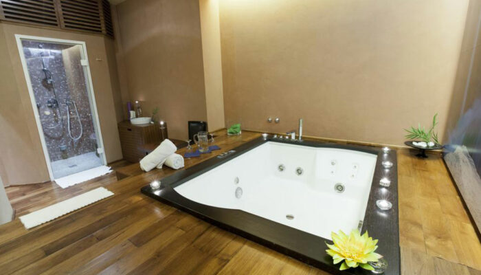 Everything you need to know before buying spa hot tubs