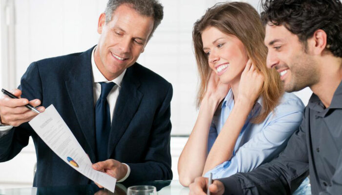 Here’s how you can choose top financial advisers for your business