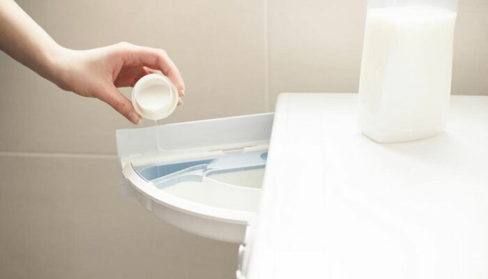 Here’s how you can keep your washing machine clean naturally