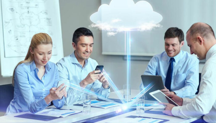 Hybrid cloud solutions for businesses and its threats