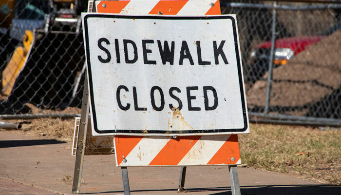 Sidewalk closed signs – Importance and correct placement