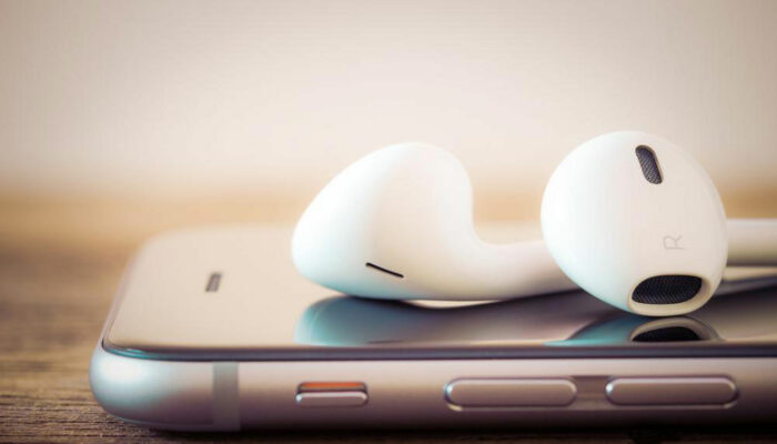 iPhone XR 64GB – Apple’s latest budget offering