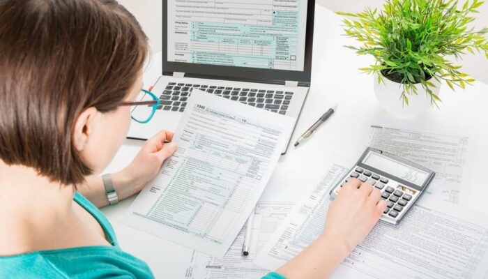 8 Common Tax Return Mistakes Made By Smart People