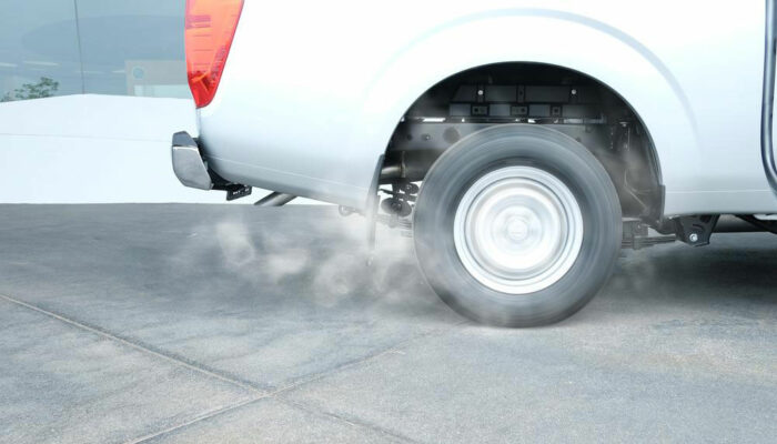 3 Light-duty trucks by GMC Sierra