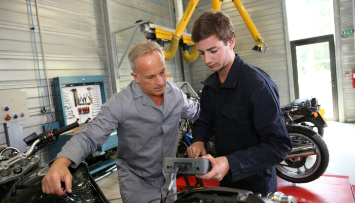 An Overall Guide Before You Plan To Enter A Mechanic School