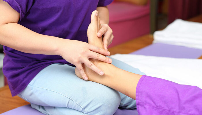 Diabetic Foot Pain – Causes, Treatment, and Prevention