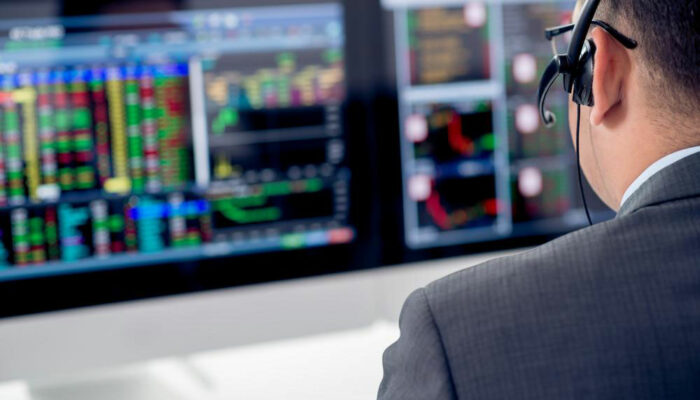 Four popular websites for data analytics courses