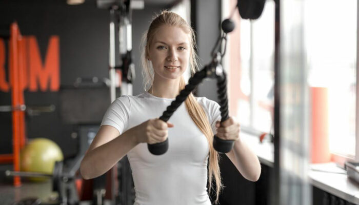 Great ways to stay fit and strong in college