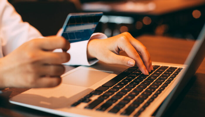 Here’s what you need to know about platinum credit cards