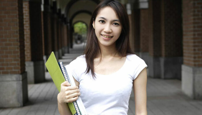 How to get a student loan without a cosigner