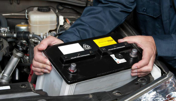Quick tips to maintain your car batteries