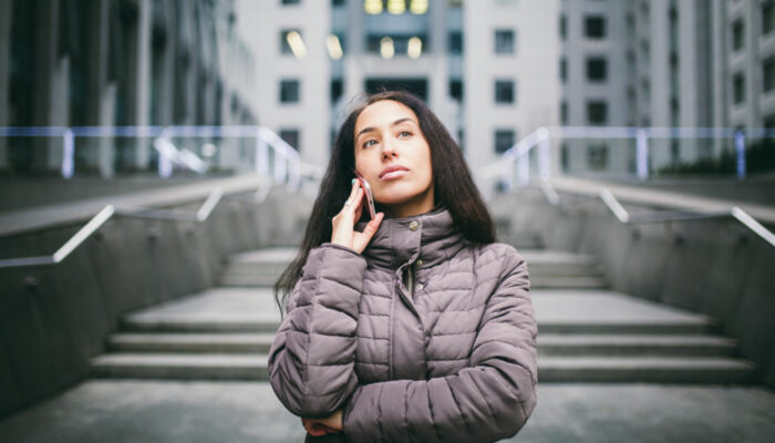 Things to consider before picking the best international cellphone plans