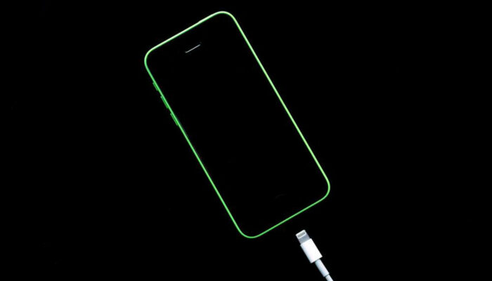 Tips to get an iPhone battery replacement at discounted rates
