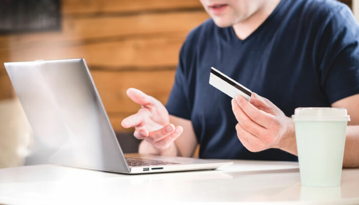 7 Popular Checking Accounts in the US