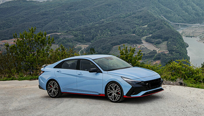 Hyundai Elantra HEV – Best-in-class and How