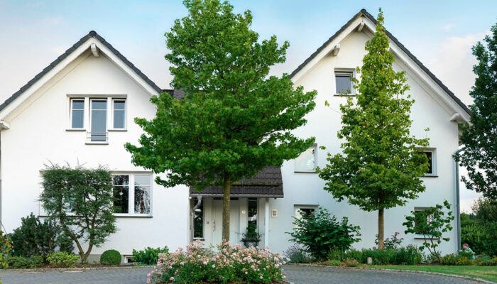 A Comprehensive Guide to Calculating Roof Pitch