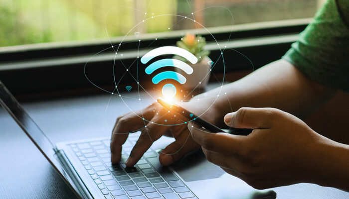 8 Tips to Choose the Right Wireless Internet Plan